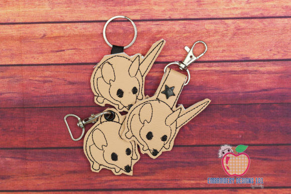 Dunnart ITH KeyFob Snaptab Review for Seasonal Embroidery